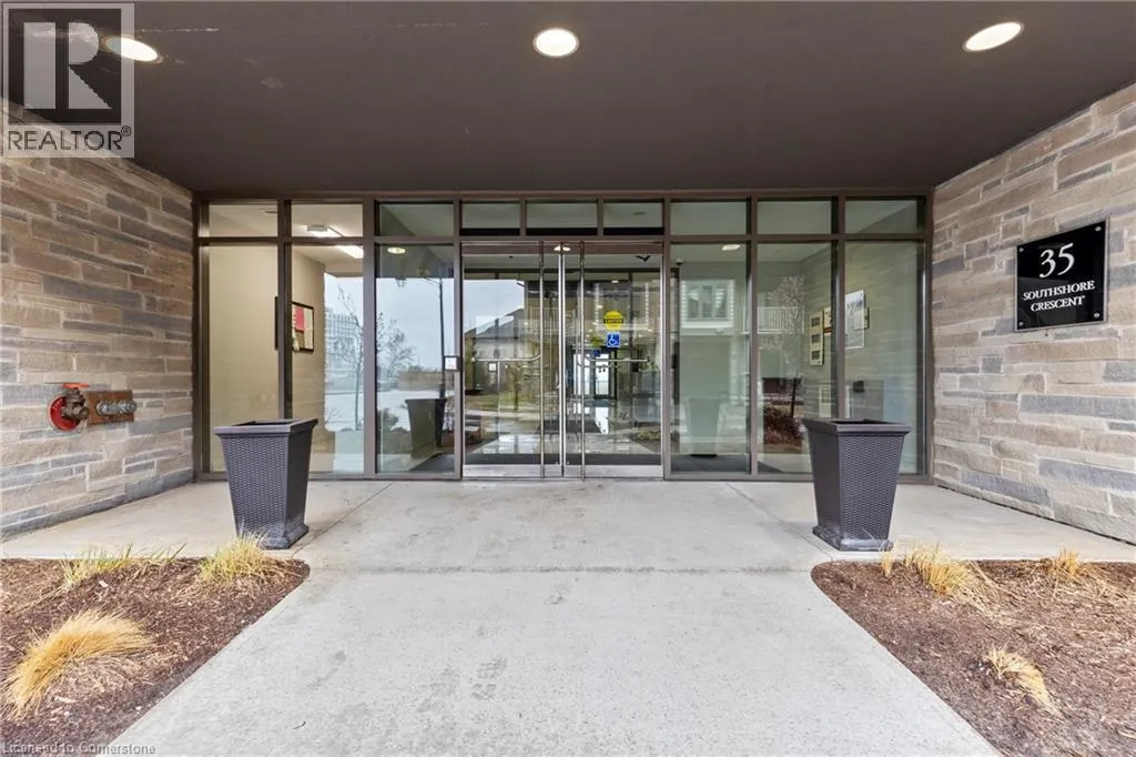 35 SOUTHSHORE Crescent Unit# 230, #230