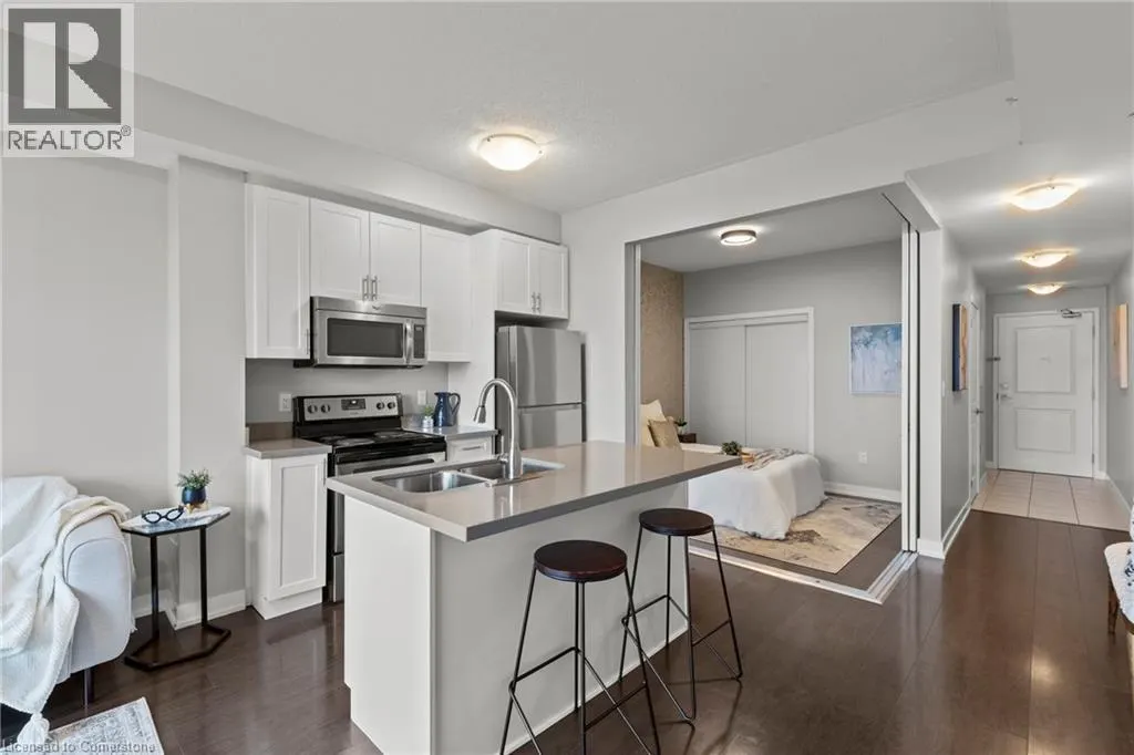 35 SOUTHSHORE Crescent Unit# 230, #230