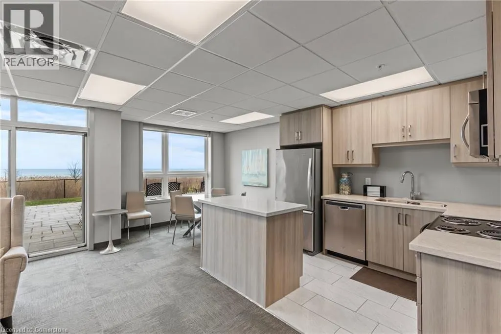 35 SOUTHSHORE Crescent Unit# 230, #230