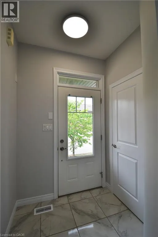 98 SHOREVIEW Place Unit# 6, #6