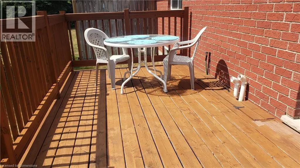 10 ISHERWOOD Avenue Unit# 5, #5