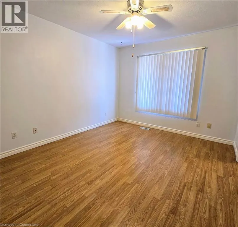 10 ISHERWOOD Avenue Unit# 5, #5