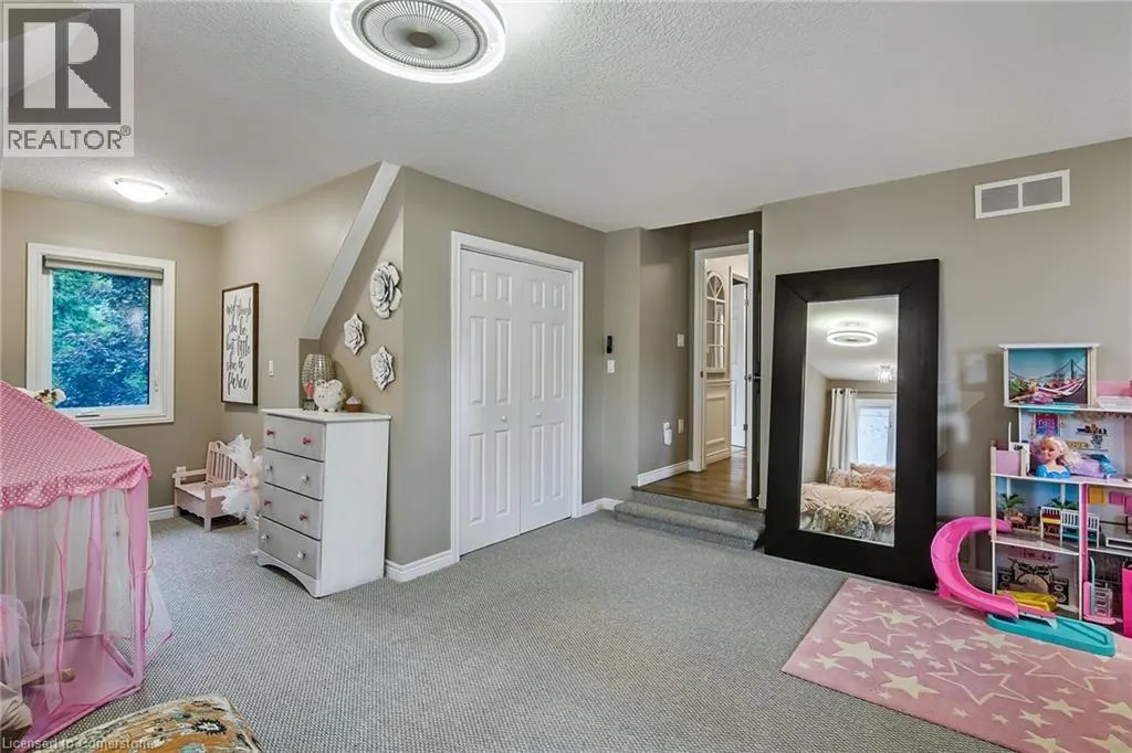 447 GOLF LINKS Road