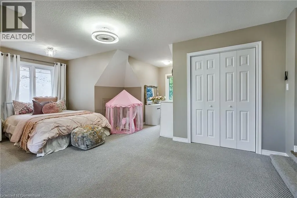 447 GOLF LINKS Road
