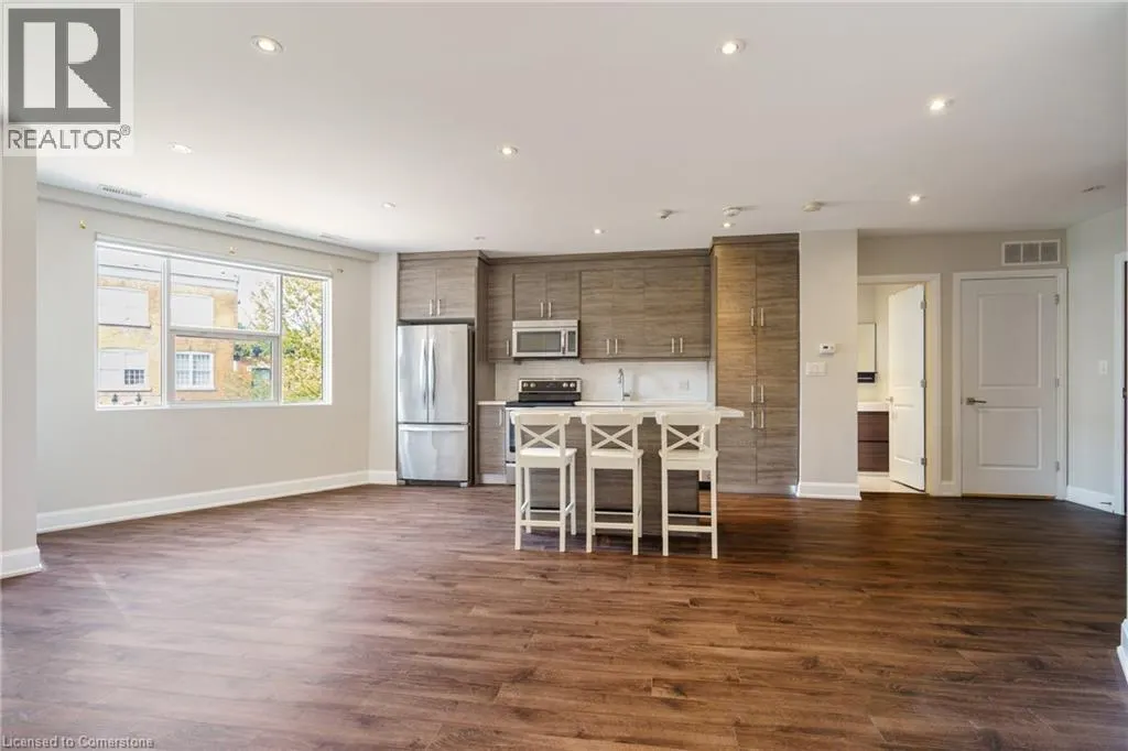 2 KING Street W Unit# 208, #208