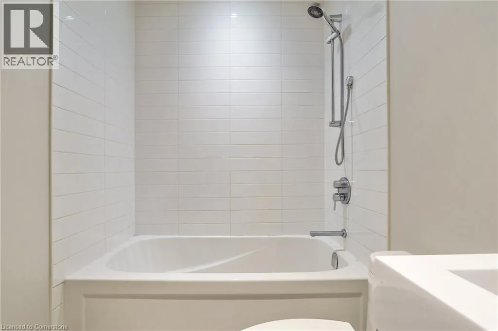 2 KING Street W Unit# 208, #208