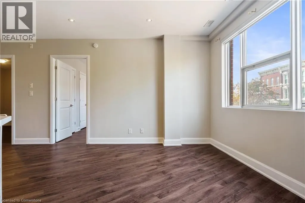 2 KING Street W Unit# 208, #208
