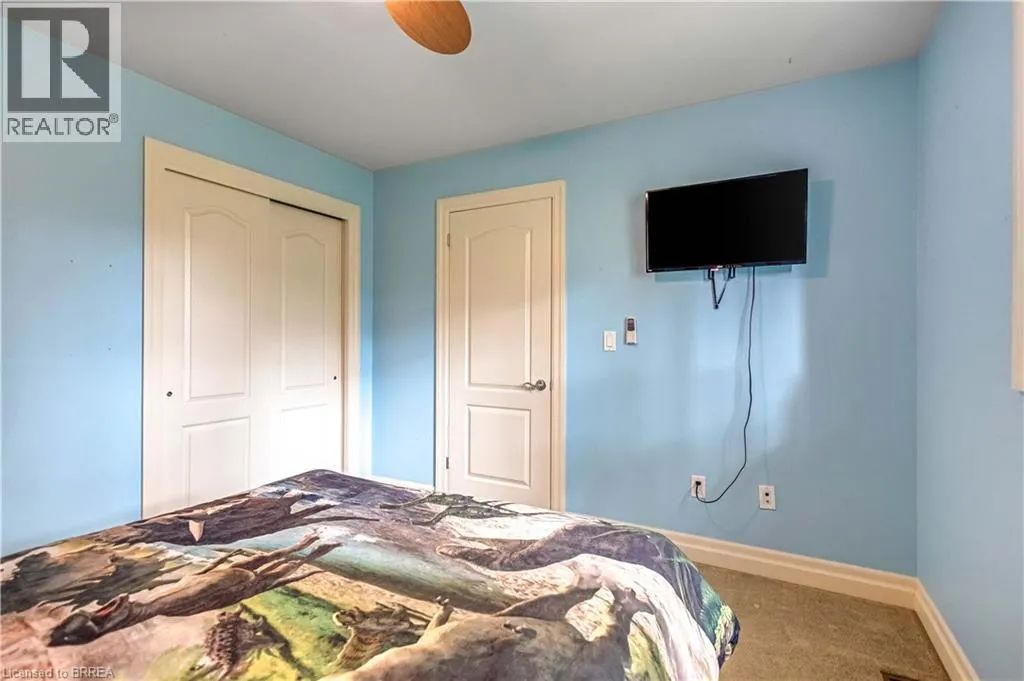 144 GLENWOOD Drive