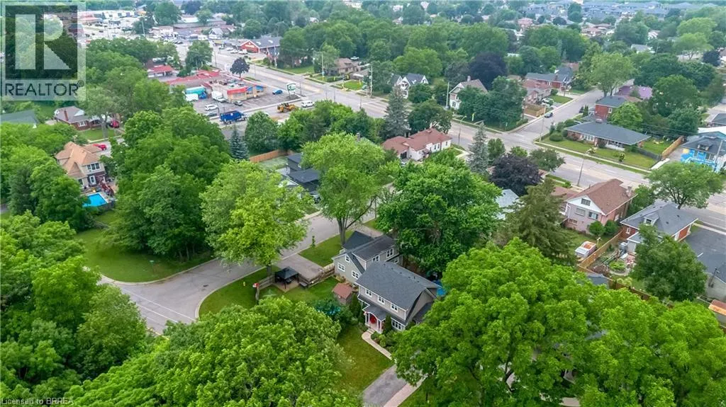 144 GLENWOOD Drive