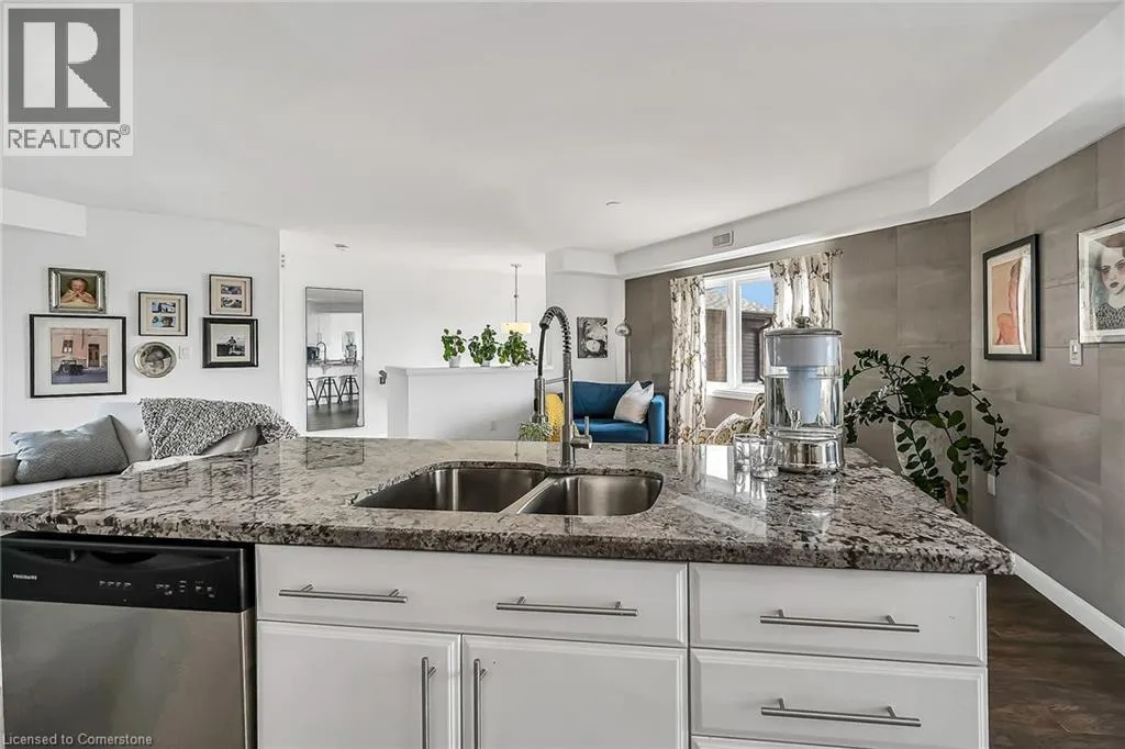 23 ECHOVALLEY Drive Unit# 12, #12