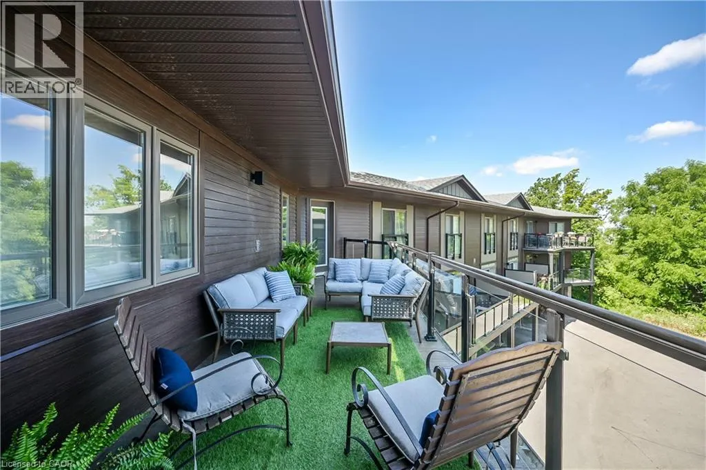 23 ECHOVALLEY Drive Unit# 12, #12