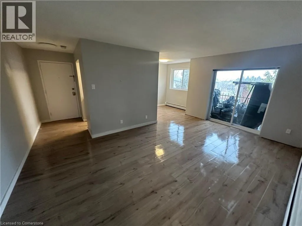 705 GLEN FORREST Boulevard Unit# 03, #03