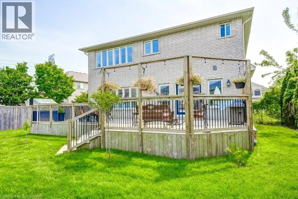 33 LOCKMAN Drive