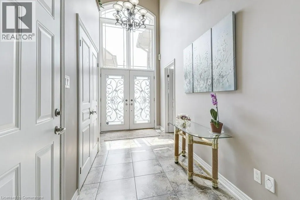 33 LOCKMAN Drive