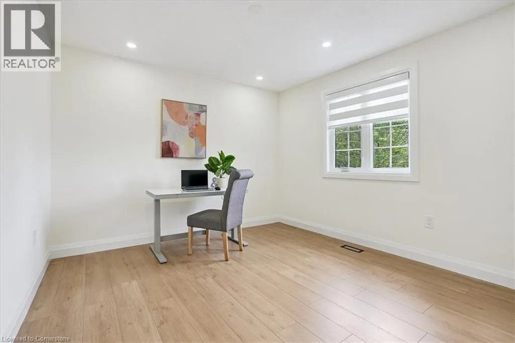54 IVYBRIDGE Drive