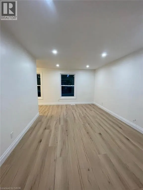 59 BARRINGTON Drive