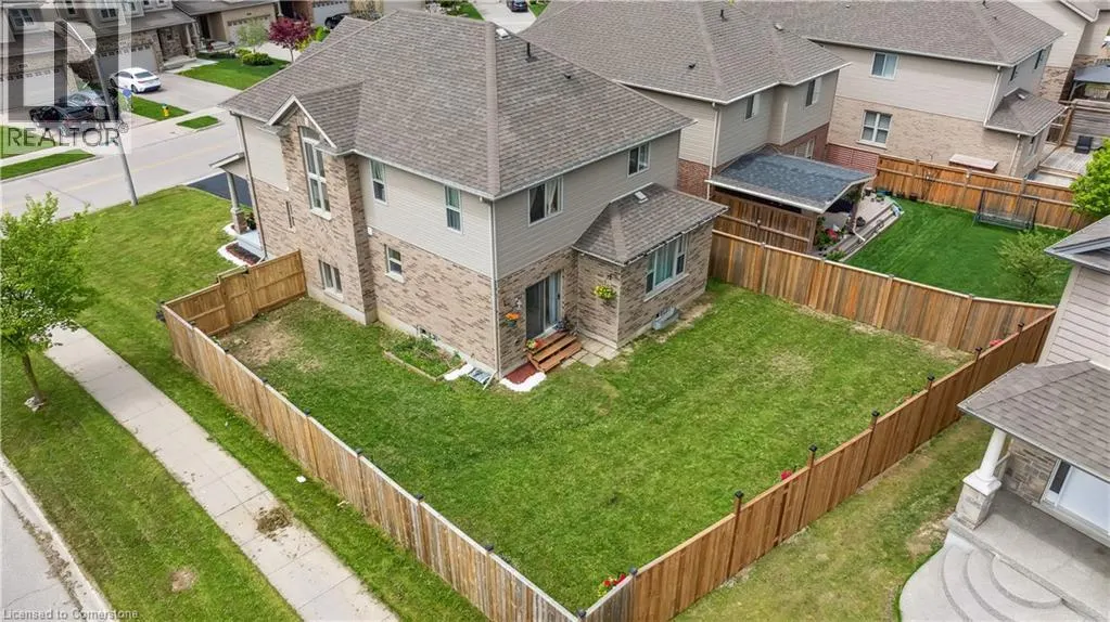 450 APPLEGATE Court