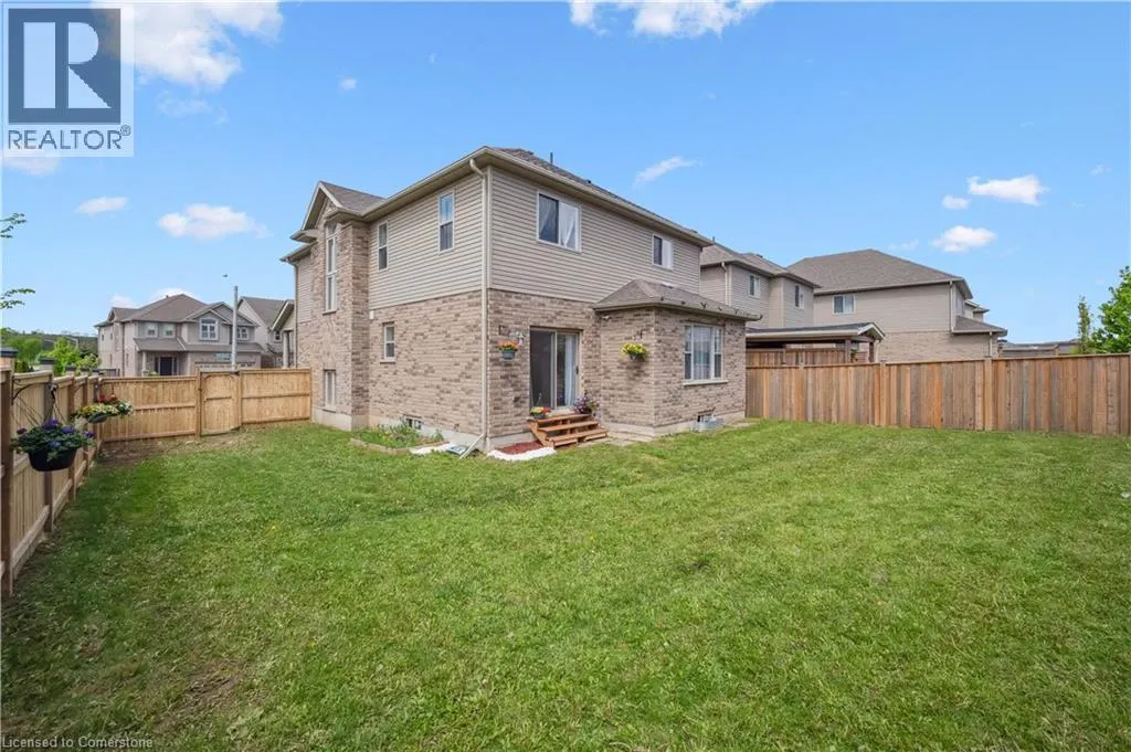 450 APPLEGATE Court