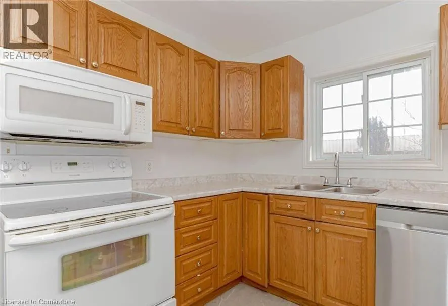 18 GREENLAW Place