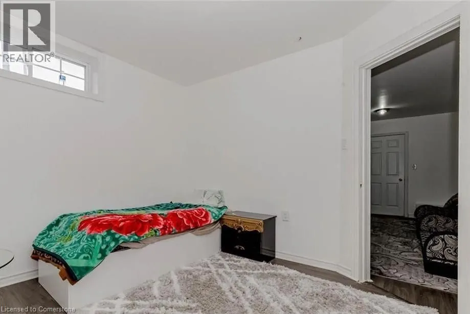 18 GREENLAW Place