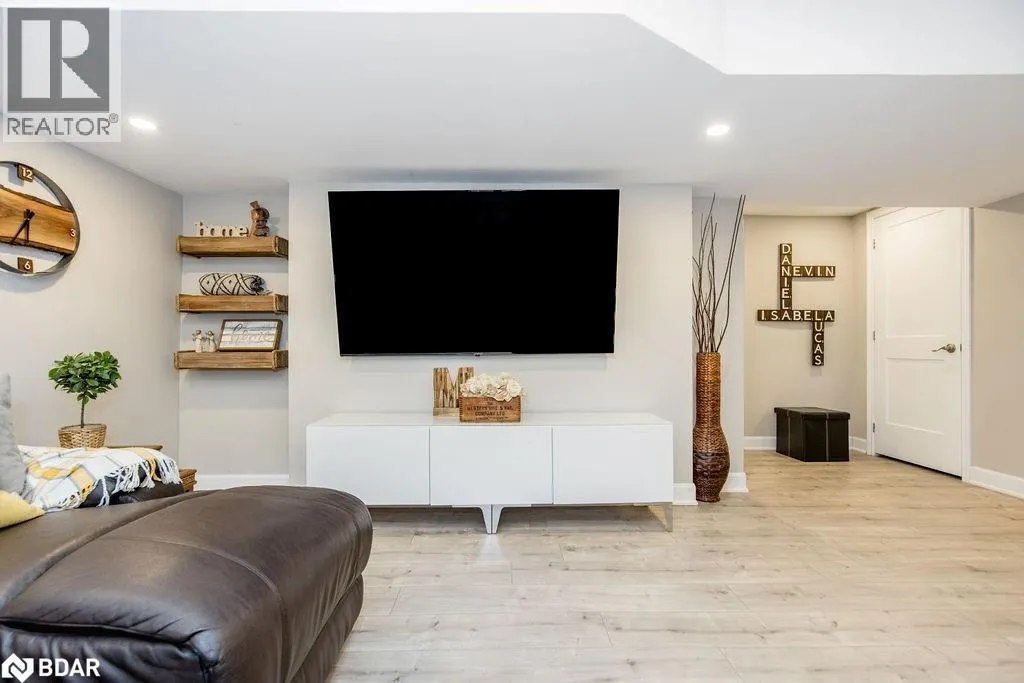 1175 CARSON Road