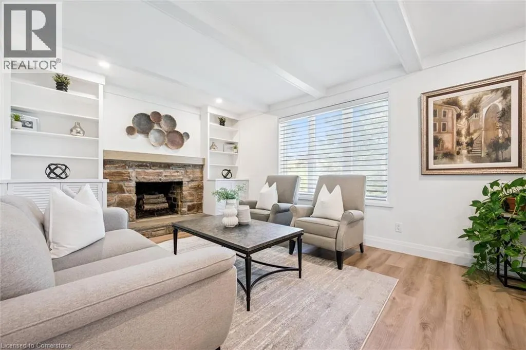 66 PINEHURST Crescent