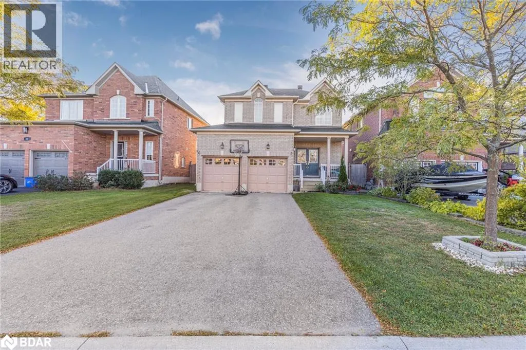 31 CONNAUGHT Lane
