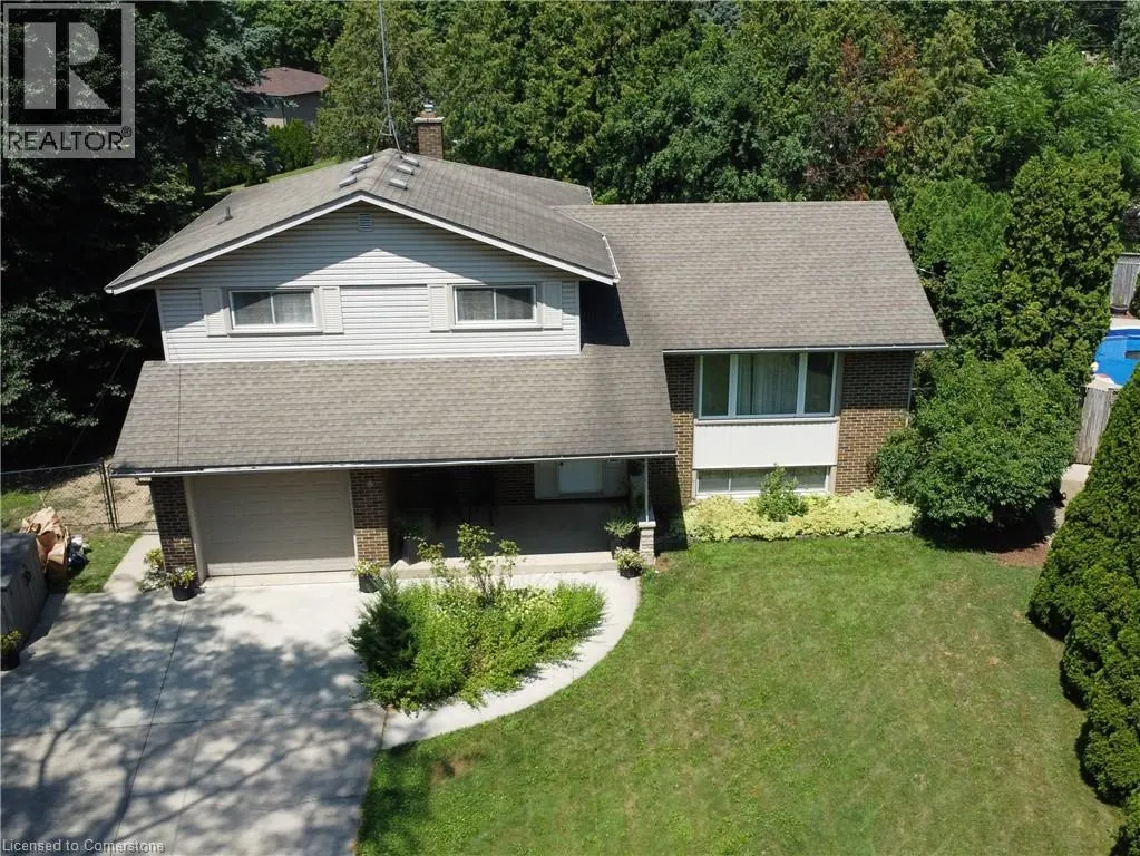 3 COLONIAL Court
