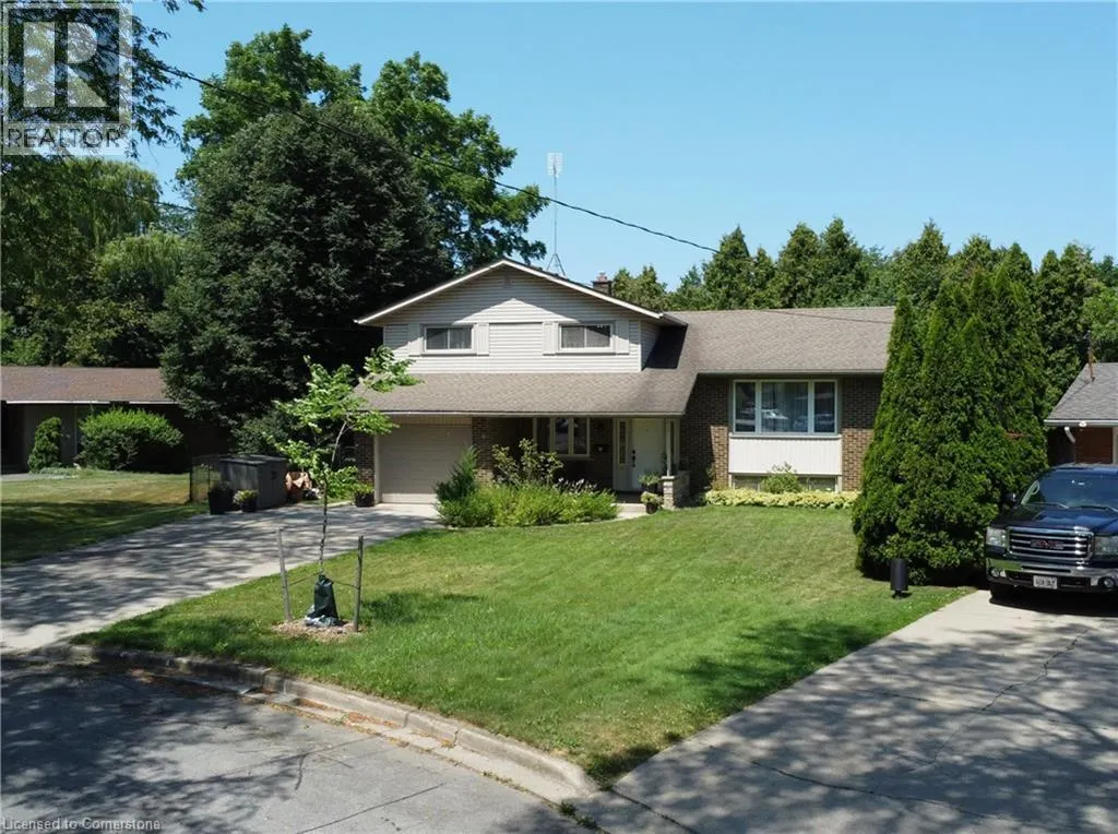 3 COLONIAL Court