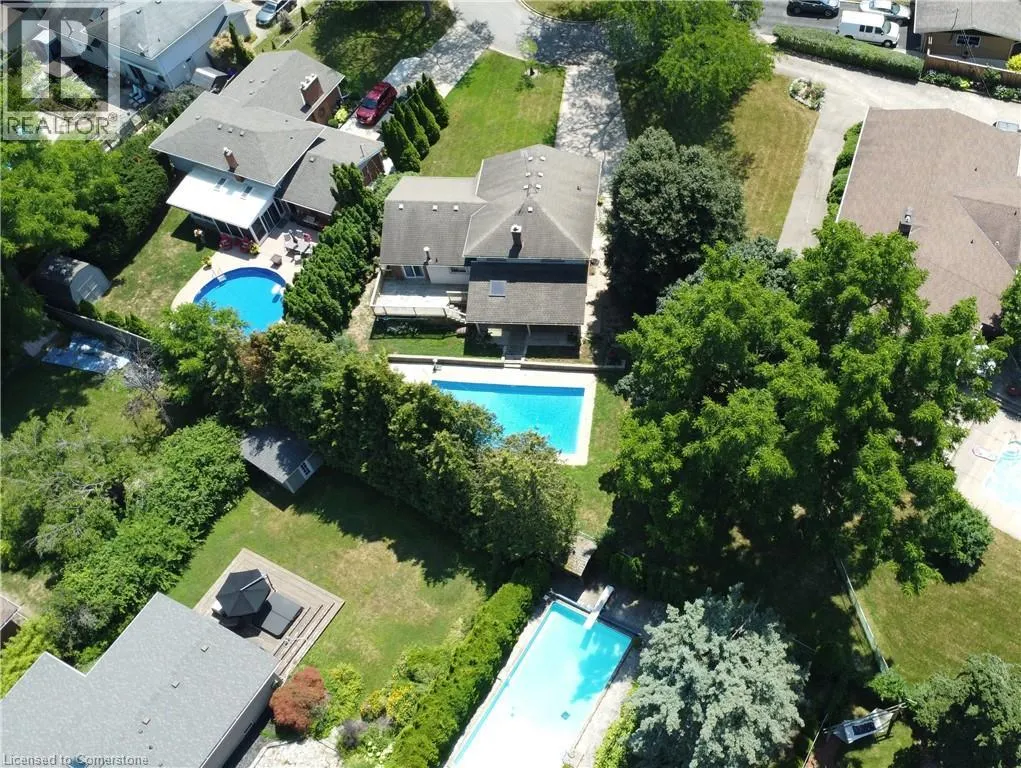 3 COLONIAL Court