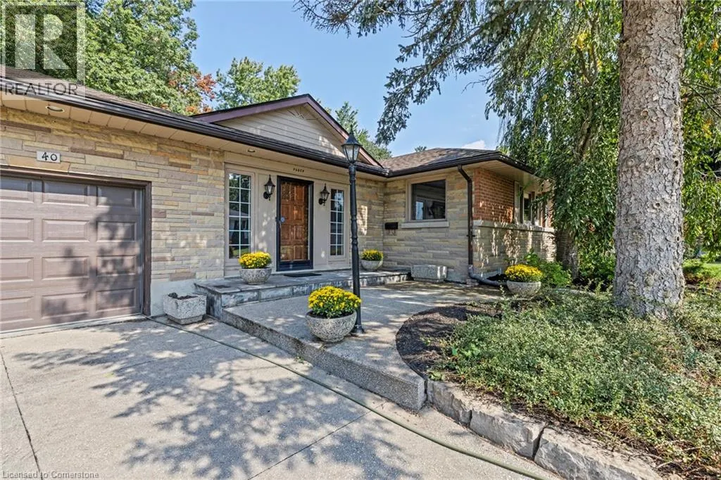 40 BERTRAM Drive