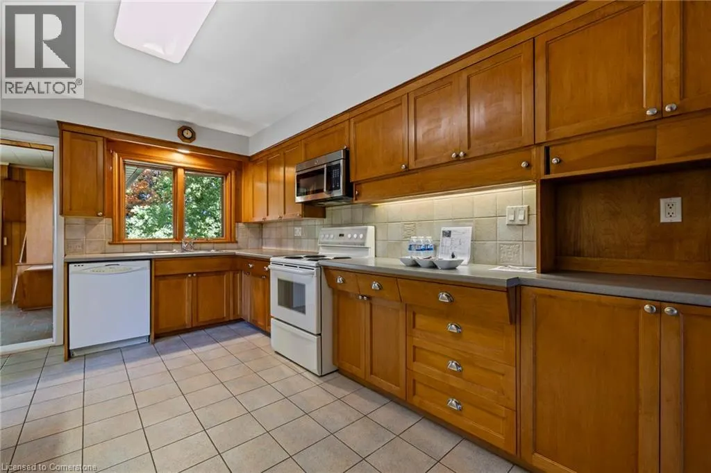 40 BERTRAM Drive