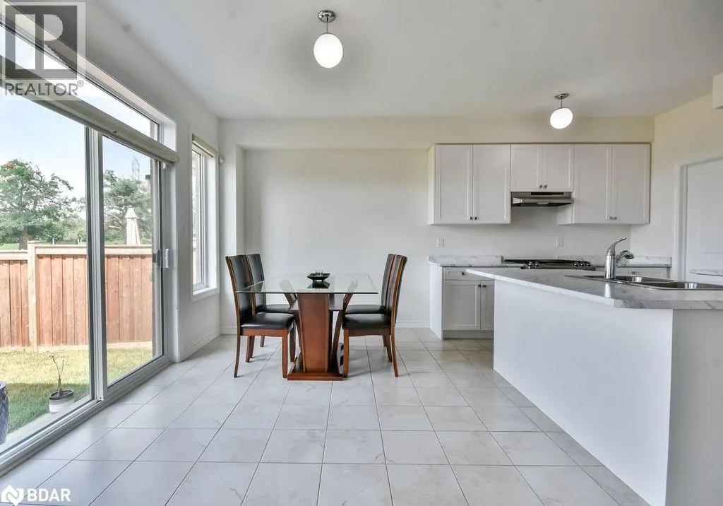 53 RUGMAN Crescent