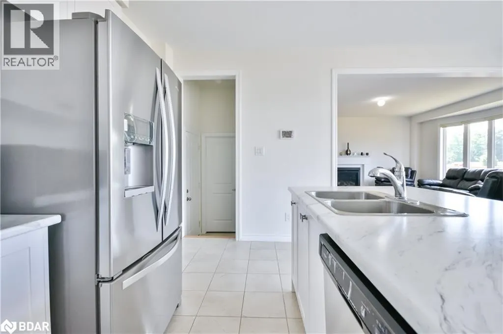 53 RUGMAN Crescent