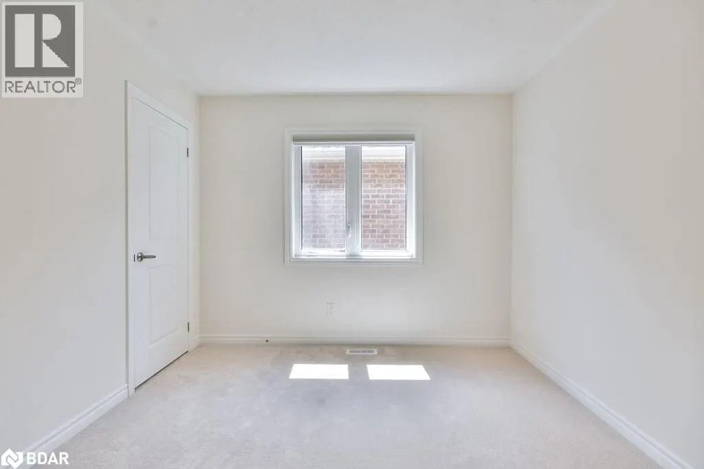 53 RUGMAN Crescent