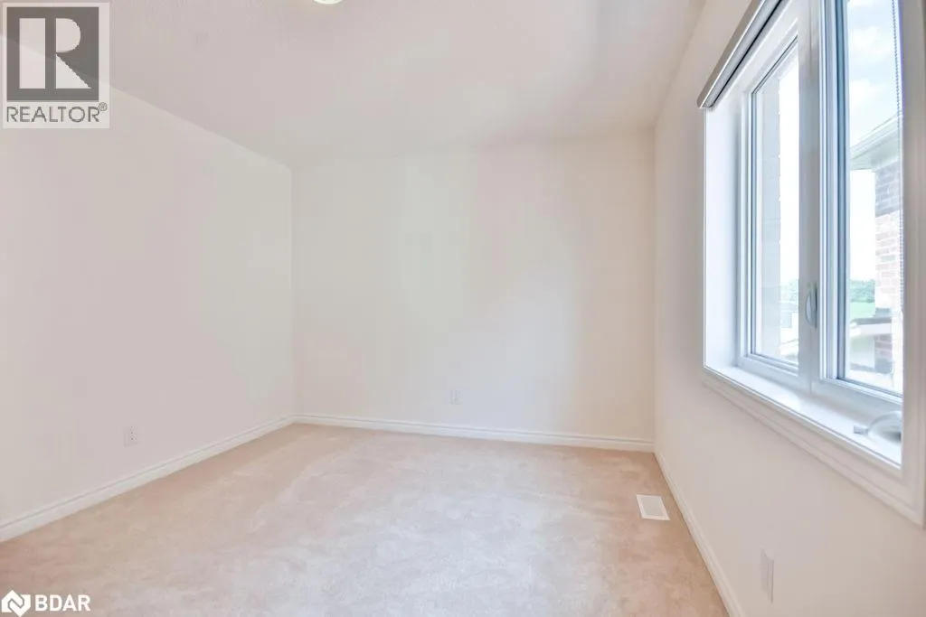 53 RUGMAN Crescent