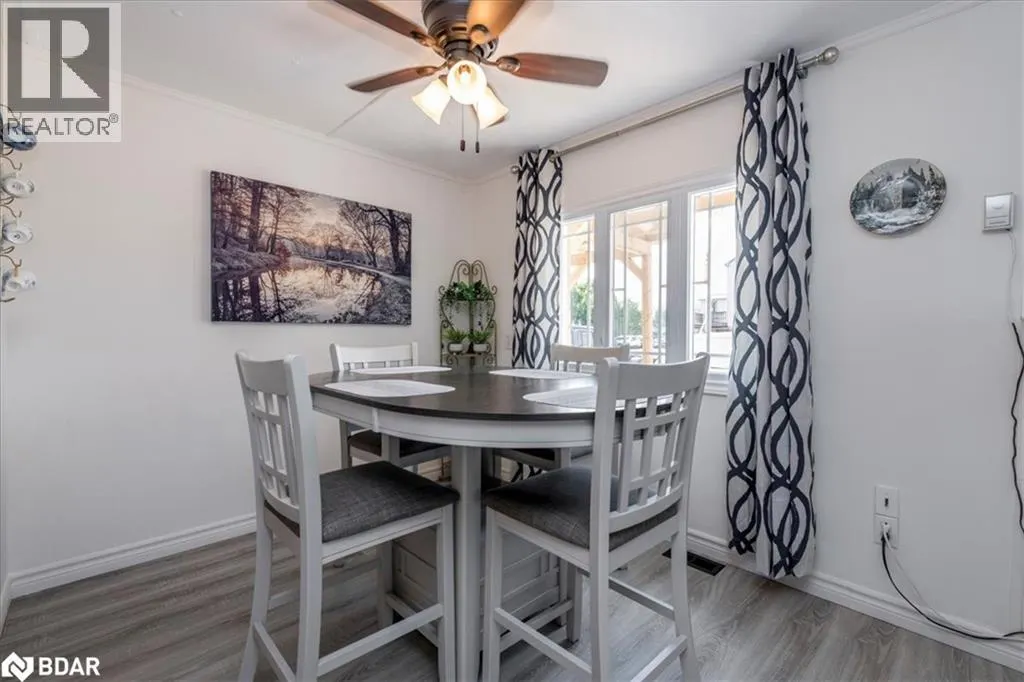 3 WEEPING WILLOW Drive