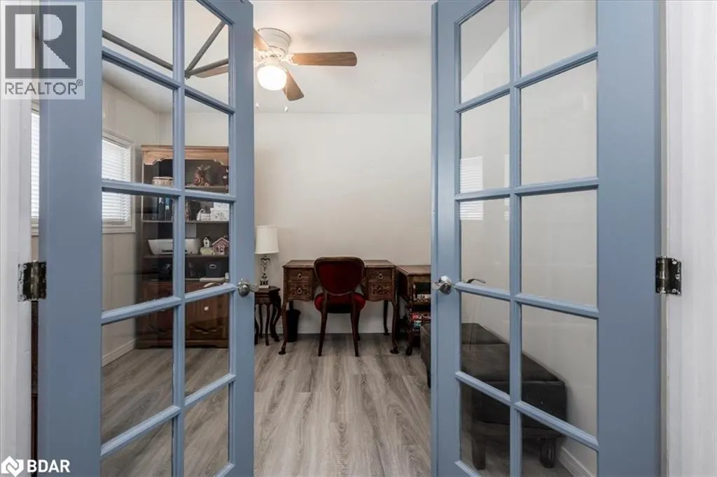 3 WEEPING WILLOW Drive