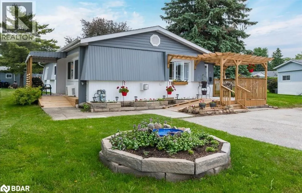 3 WEEPING WILLOW Drive