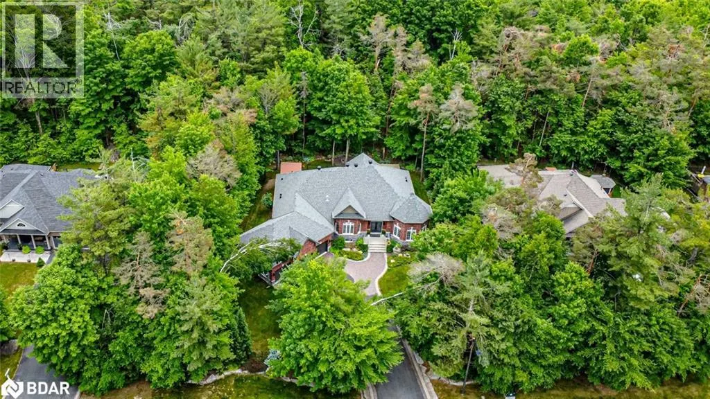 11 EMERALD TERRACE