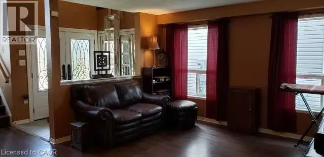 120 BLACKBURN Drive
