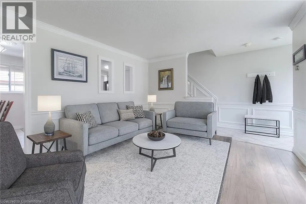 217 SOUTHWOOD Drive