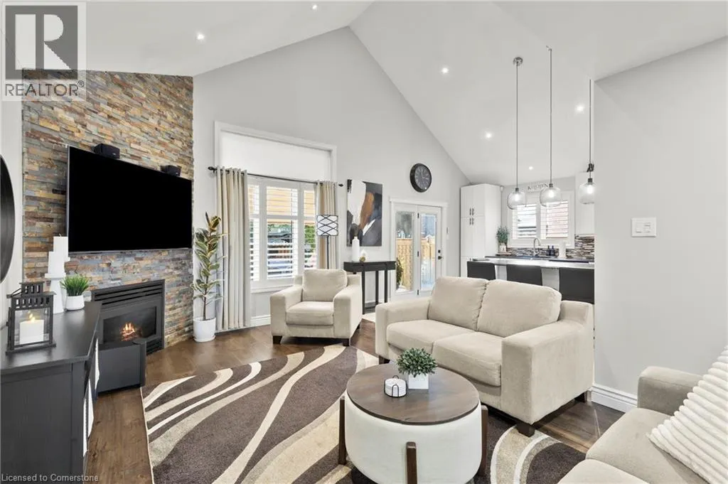37 DARROW Drive