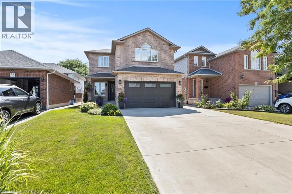 37 DARROW Drive