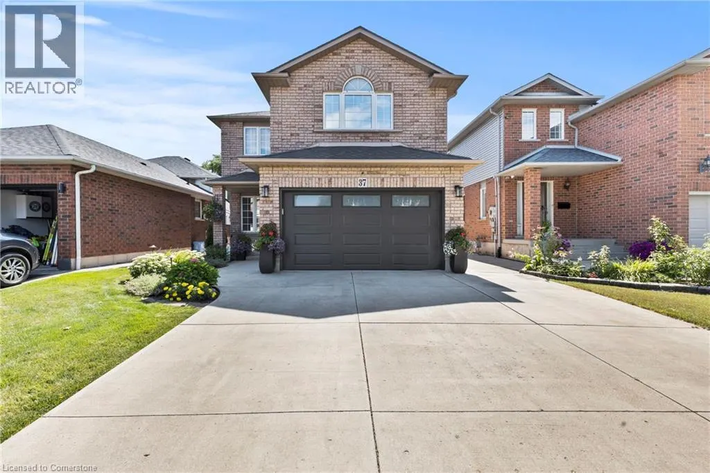 37 DARROW Drive