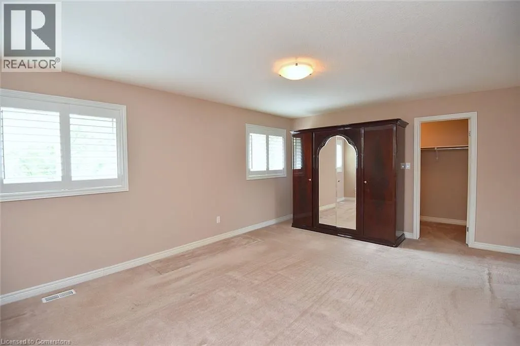 152 TOLLGATE Drive