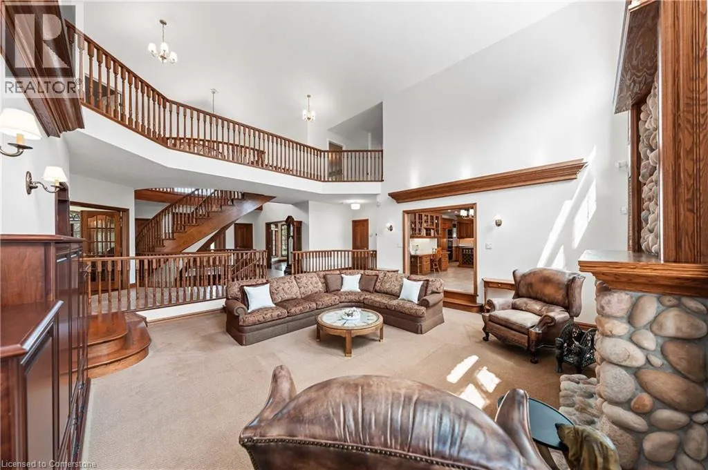 375 RIVER OAK Place