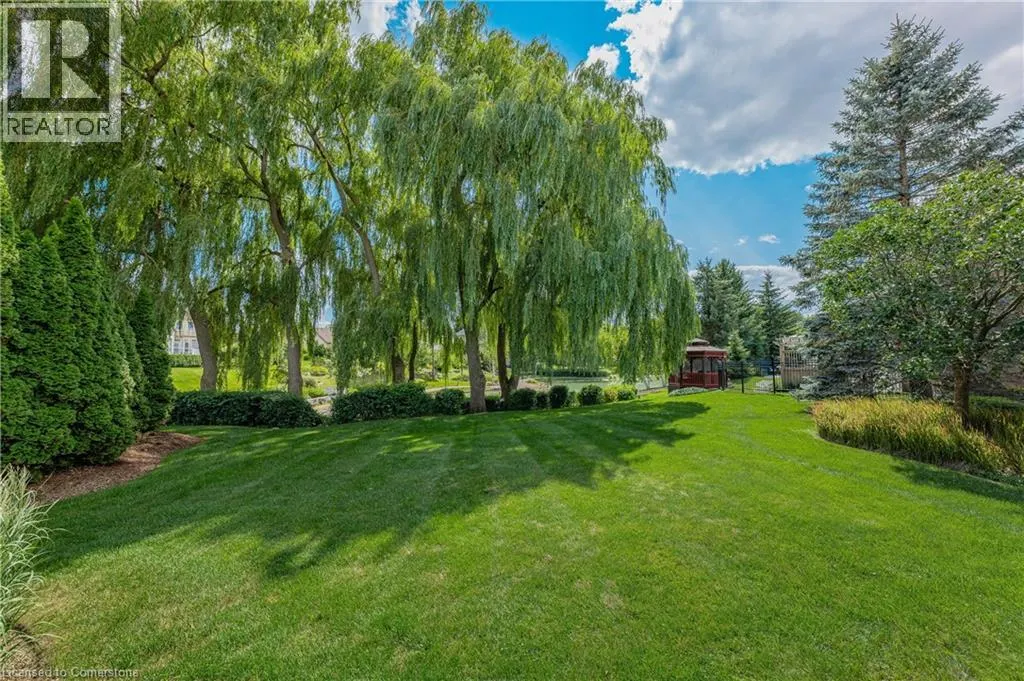 375 RIVER OAK Place