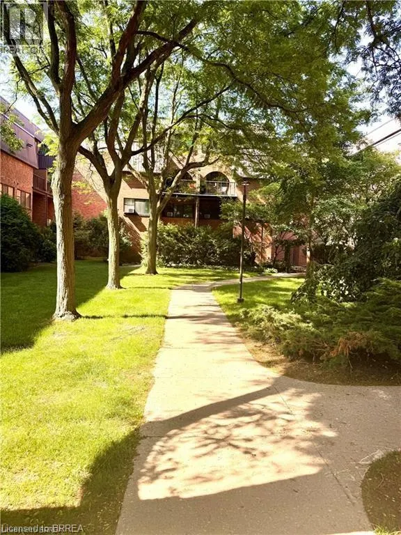36 HAYHURST Road Unit# 160, #160