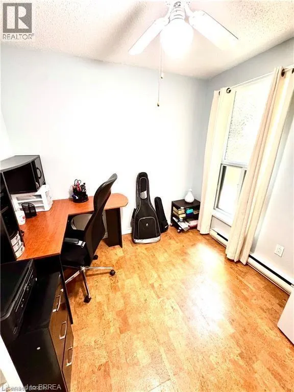 36 HAYHURST Road Unit# 160, #160